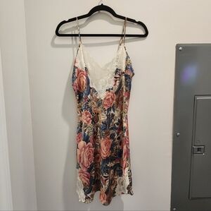 Vintage Victorias Secret Gold Label Floral Lace Trim Slip Dress Lingerie
